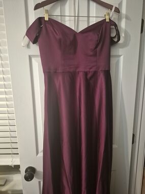 Elegant Off-Shoulder Burgundy Satin Bridesmaid Dress